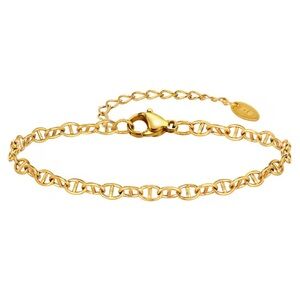 Elegant Gold Chain Bracelet